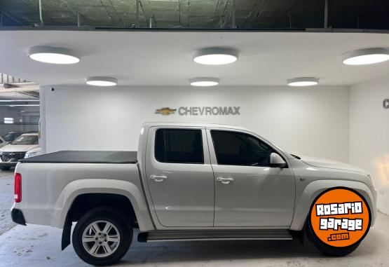 Camionetas - Volkswagen Amarok Trendline 2016 Diesel 123000Km - En Venta