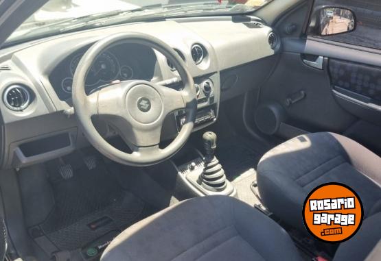 Autos - Suzuki FUN 2008 Nafta 113000Km - En Venta