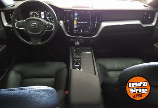 Autos - Volvo T5 AWD MOMENTUN L18 2021 Nafta 103000Km - En Venta