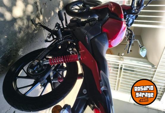 Motos - Honda CB 125 TWISTER 2025 Nafta 5600Km - En Venta