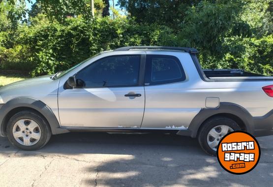 Utilitarios - Fiat Strada 2017 GNC 200000Km - En Venta