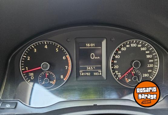 Autos - Volkswagen Vento 2010 Nafta 145000Km - En Venta