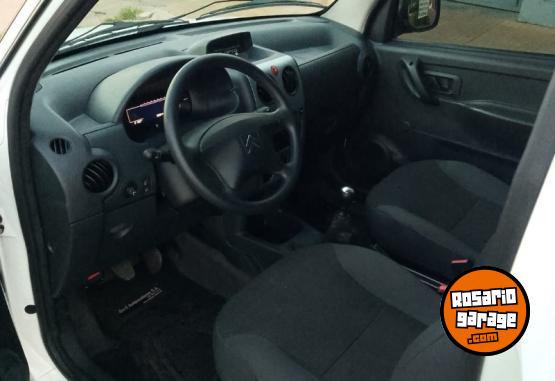 Utilitarios - Citroen Berlingo 2023 Nafta 6500Km - En Venta