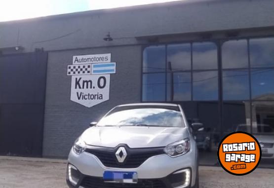 Autos - Renault 2.0 Zen 2019 Nafta 94000Km - En Venta