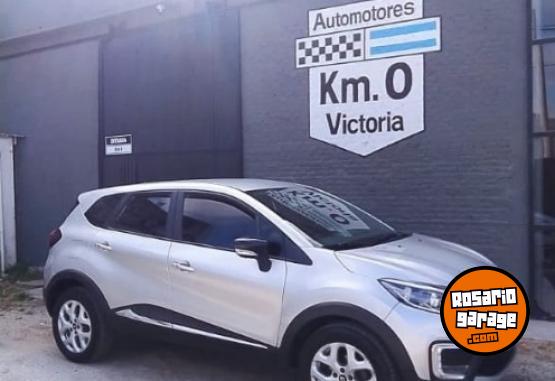 Autos - Renault 2.0 Zen 2019 Nafta 94000Km - En Venta