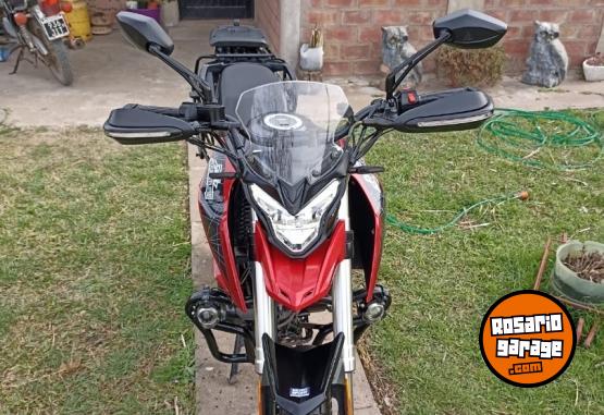 Motos - Motomel Skua aventure 250 2022 Nafta 2740Km - En Venta