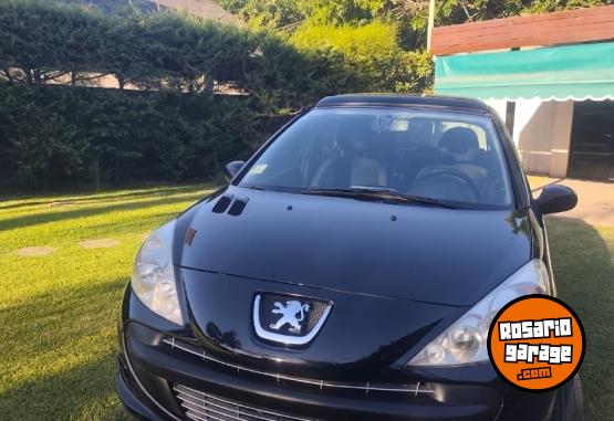 Autos - Peugeot 207 2010 Diesel 153000Km - En Venta