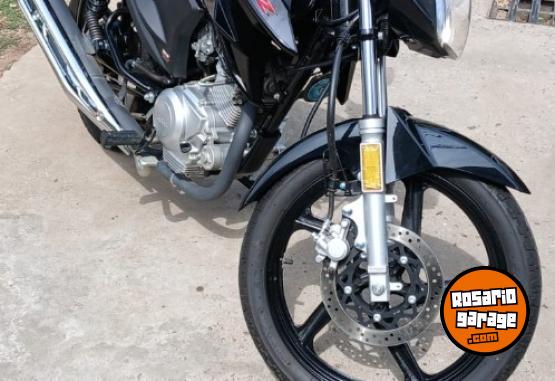 Motos - Yamaha YBR Z 2023 Nafta 5000Km - En Venta