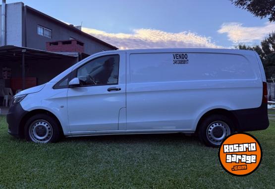 Utilitarios - Mercedes Benz VITO 2016 Diesel 105000Km - En Venta
