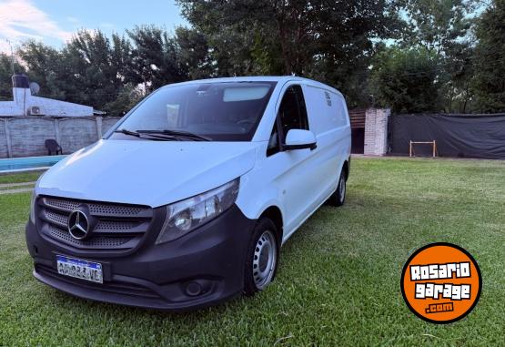Utilitarios - Mercedes Benz VITO 2016 Diesel 105000Km - En Venta
