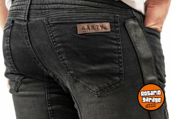 Indumentaria - Pantalones moteros - En Venta