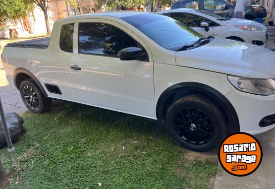Utilitarios - Volkswagen Saveiro 2013 Nafta 186000Km - En Venta