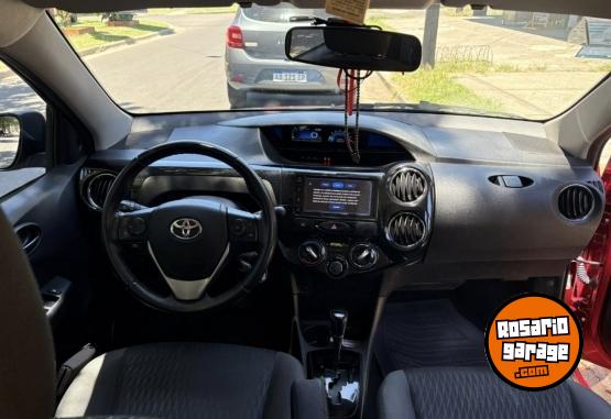 Autos - Toyota Etios 2022 Nafta 67000Km - En Venta