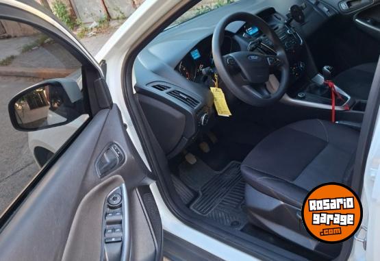 Autos - Ford FOCUS 3 2019 Nafta 63300Km - En Venta