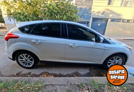 Autos - Ford FOCUS 3 2019 Nafta 63300Km - En Venta