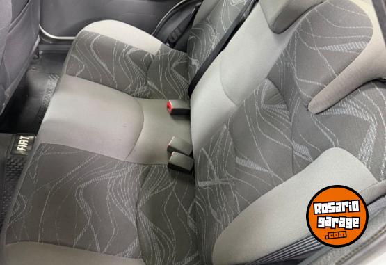 Autos - Fiat Siena 1.4 atractive 2014 GNC 145000Km - En Venta