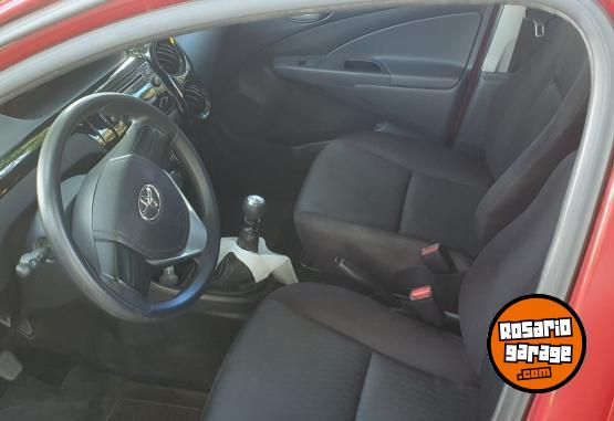 Autos - Toyota Etios x 2022 Nafta 47000Km - En Venta