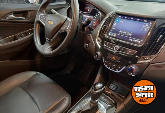 Autos - Chevrolet Cruze RS 2023 Nafta 70000Km - En Venta