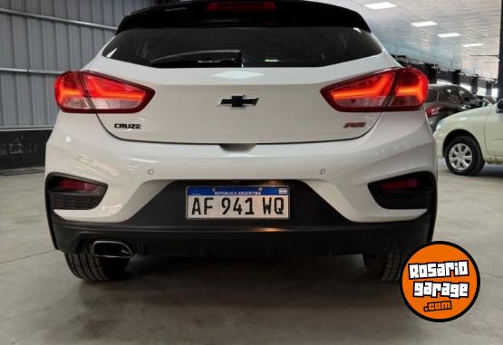 Autos - Chevrolet Cruze RS 2023 Nafta 70000Km - En Venta