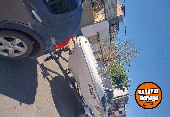 Embarcaciones - Vendo lancha titular al d�a - En Venta