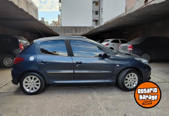 Autos - Peugeot 207 2011 Nafta 107000Km - En Venta