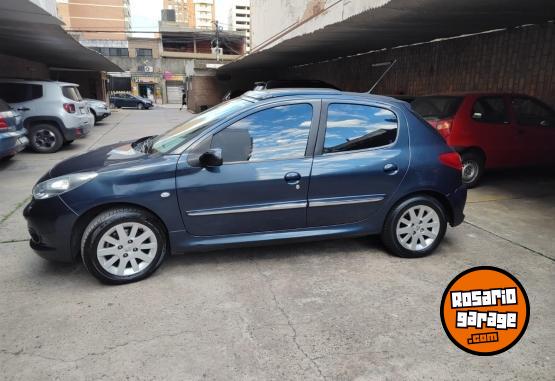 Autos - Peugeot 207 2011 Nafta 107000Km - En Venta