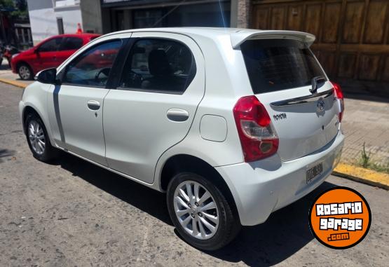 Autos - Toyota Etios XLS 2015 Nafta - En Venta