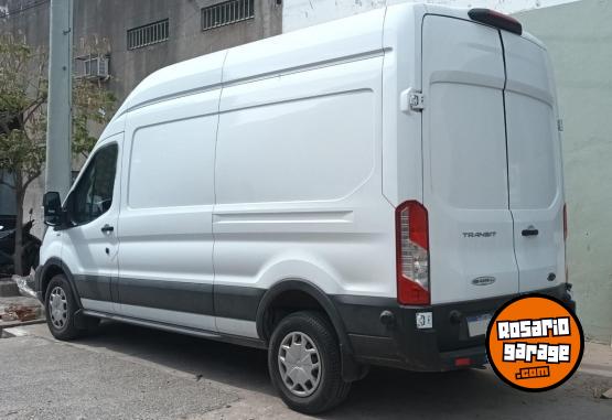 Utilitarios - Ford Transit 2021 Diesel 4900Km - En Venta