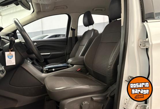 Camionetas - Ford Kuga Sel 2.0 4x4 2018 Nafta 95000Km - En Venta