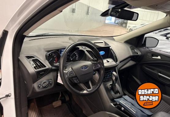 Camionetas - Ford Kuga Sel 2.0 4x4 2018 Nafta 95000Km - En Venta