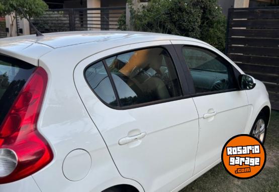 Autos - Fiat Palio essence 2014 Nafta 151000Km - En Venta