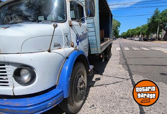 Camiones y Gr�as - Mercedes Benz 1114 - En Venta