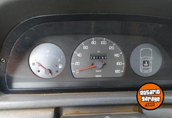 Autos - Fiat Duna 2000 Nafta 201000Km - En Venta