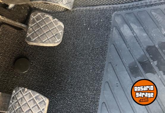 Camionetas - Volkswagen Amarok conforline 4x4 2019 Diesel 210650Km - En Venta