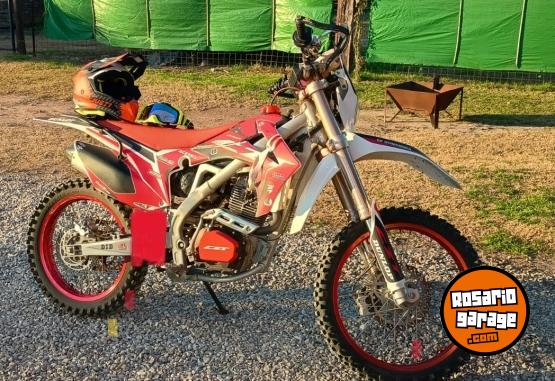Motos - RVM CZ 250T 2020 Nafta 4000Km - En Venta