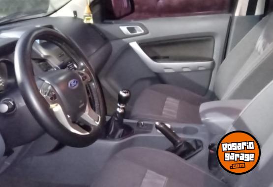 Camionetas - Ford Ranger xlt 2014 Diesel 160000Km - En Venta