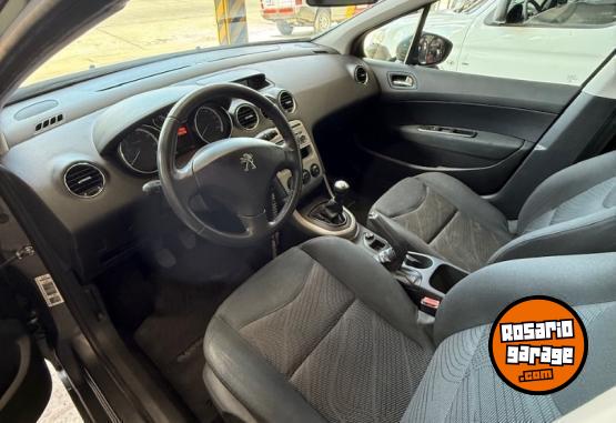 Autos - Peugeot 308 2014 Nafta 129000Km - En Venta