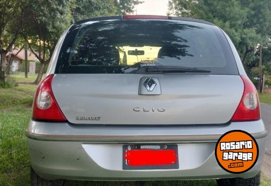 Autos - Renault Clio 2011 Nafta 97700Km - En Venta