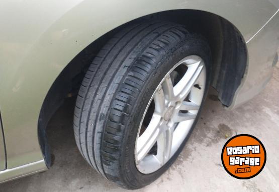 Autos - Peugeot Feline Hdi 1.6 2013 Diesel 133000Km - En Venta