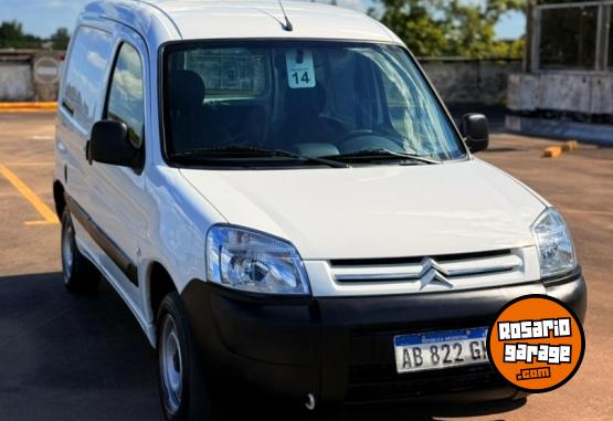 Utilitarios - Citroen Berlingo 2017 Nafta 38000Km - En Venta