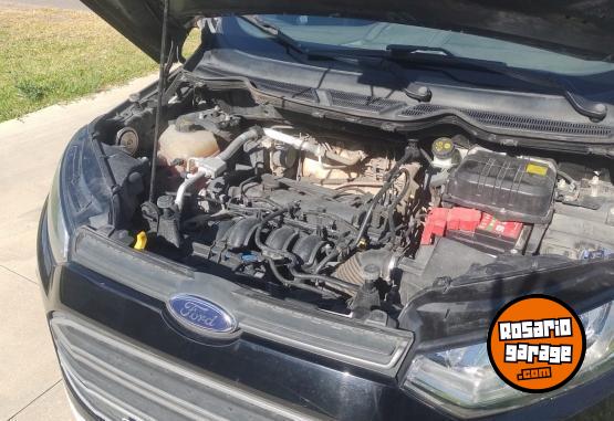 Autos - Ford ECOSPORT FREESTYLE 2017 Nafta 133000Km - En Venta