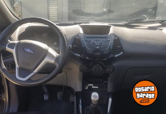 Autos - Ford ECOSPORT FREESTYLE 2017 Nafta 133000Km - En Venta