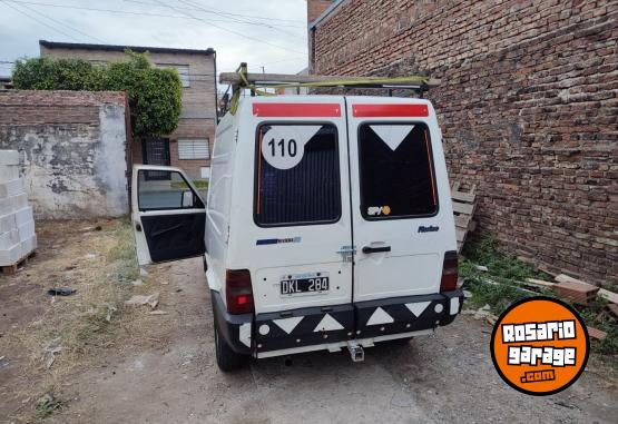 Utilitarios - Fiat Fiorino 2000 Diesel 315000Km - En Venta