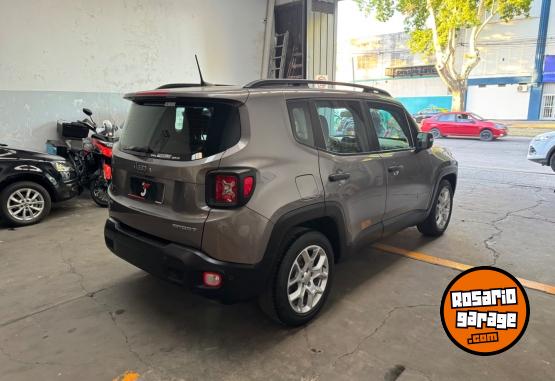 Camionetas - Jeep Renegade 2018 Nafta 78000Km - En Venta