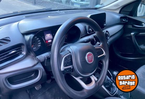 Autos - Fiat Cronos 1.3 Drive 2020 Nafta 59100Km - En Venta