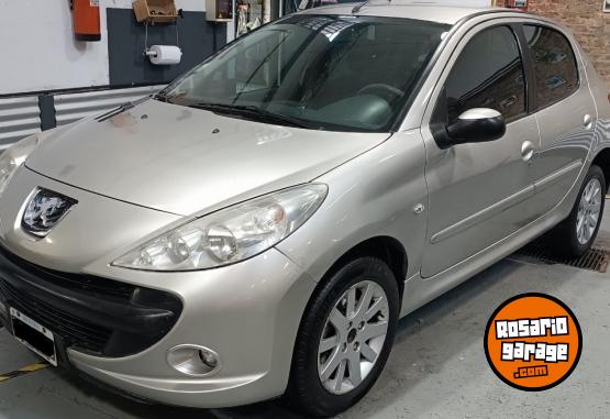 Autos - Peugeot 207 COMPACT XS 2010 Nafta 180000Km - En Venta