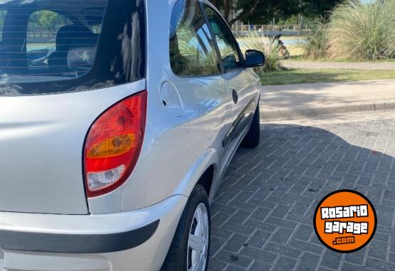 Autos - Suzuki Fun 2004 Nafta 111111Km - En Venta