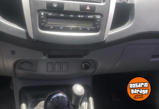 Camionetas - Toyota Hilux 4x4 SRV 3.0 TDI c/c 2009 Diesel 340000Km - En Venta