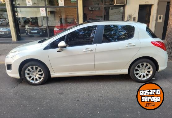 Autos - Peugeot 308 Allure Nav 1.6 2015 Nafta 100000Km - En Venta