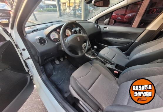 Autos - Peugeot 308 Allure Nav 1.6 2015 Nafta 100000Km - En Venta